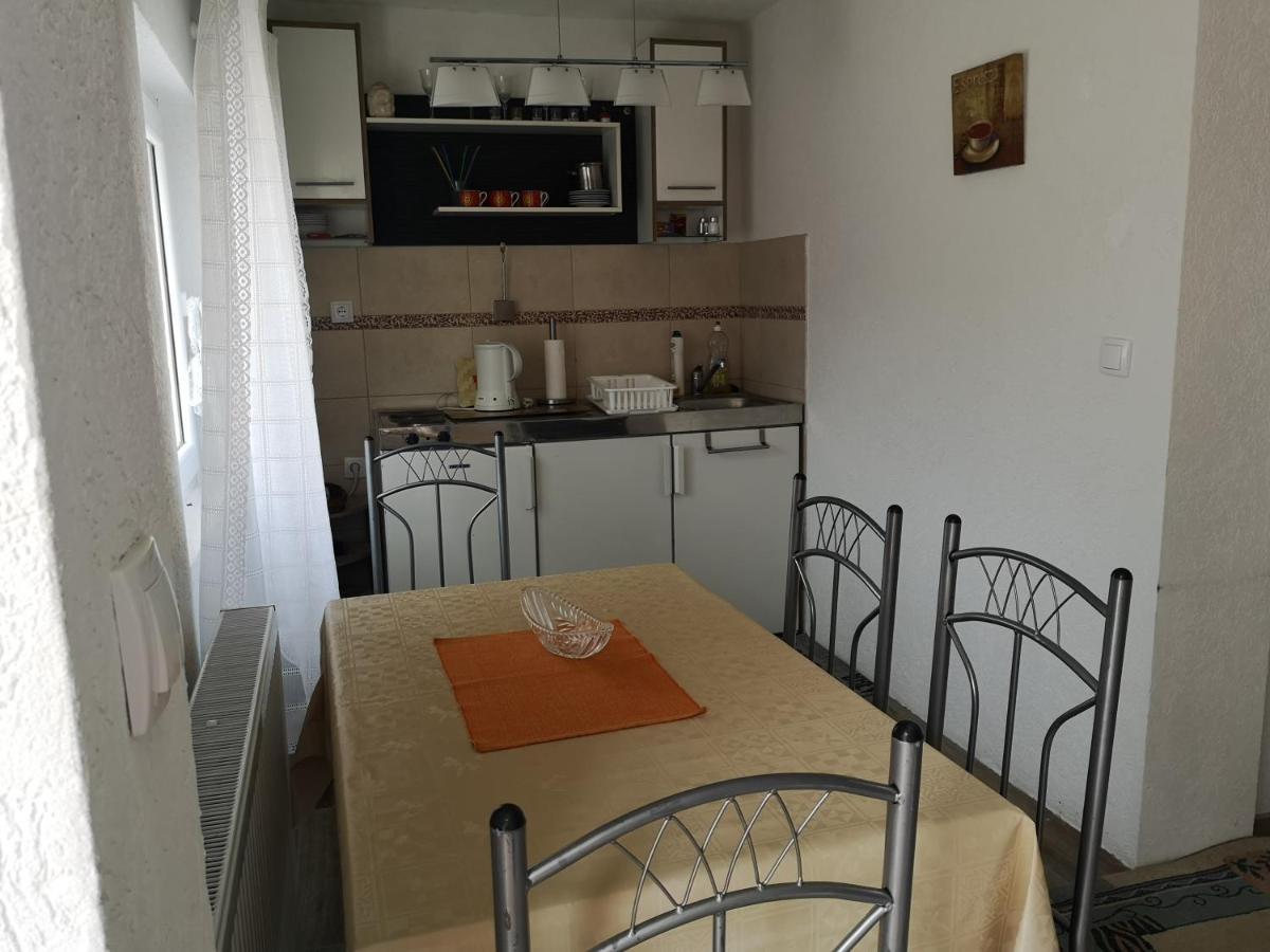 Apartmani Zubor บันยา โควิลยาชา ภายนอก รูปภาพ