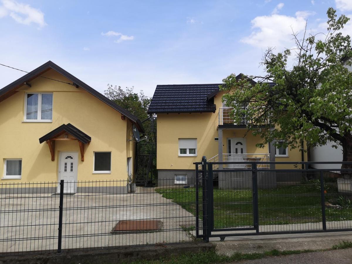 Apartmani Zubor บันยา โควิลยาชา ภายนอก รูปภาพ