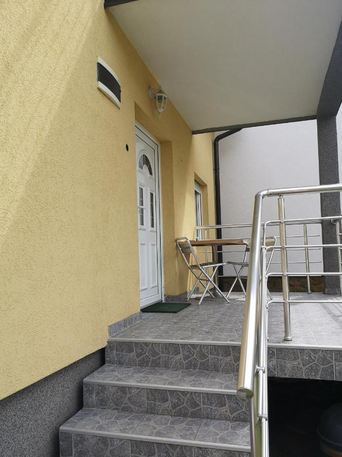 Apartmani Zubor บันยา โควิลยาชา ภายนอก รูปภาพ