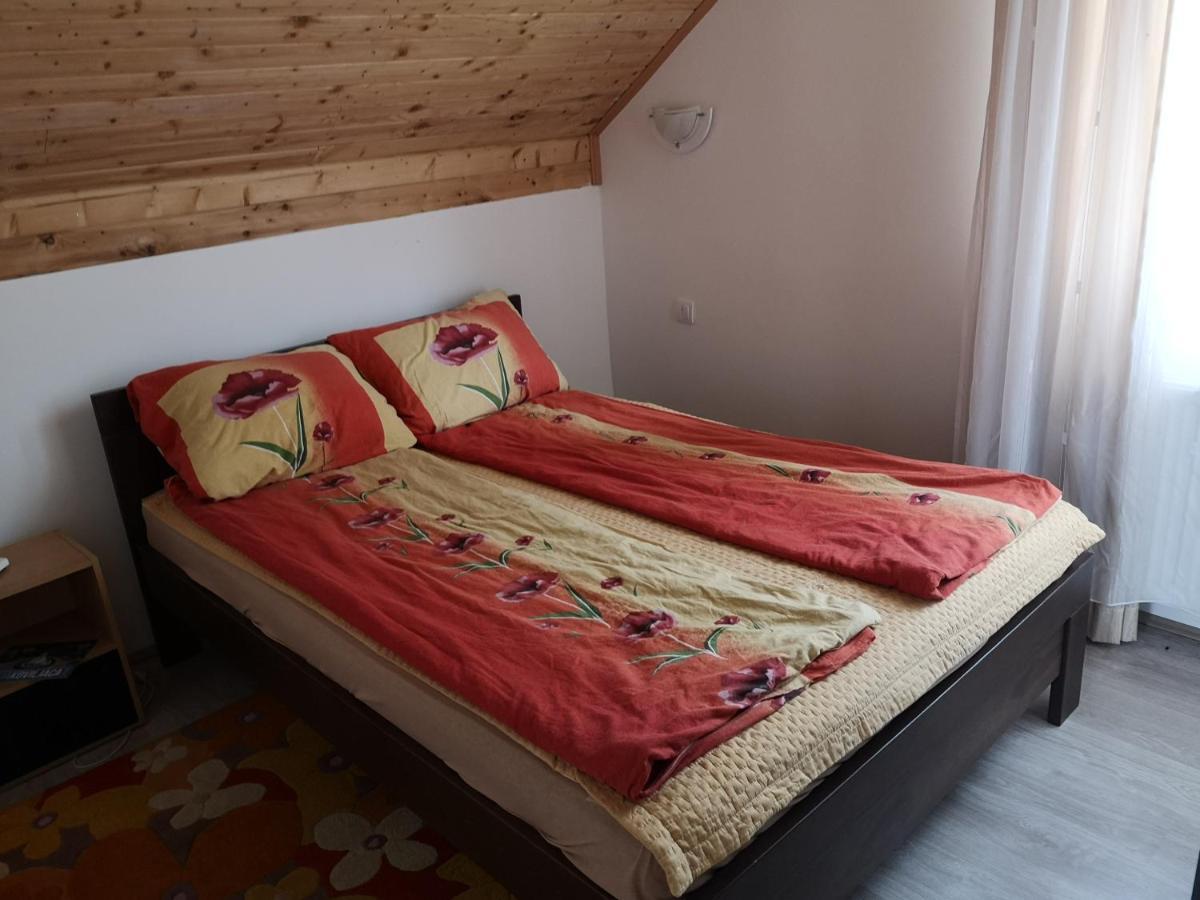 Apartmani Zubor บันยา โควิลยาชา ภายนอก รูปภาพ