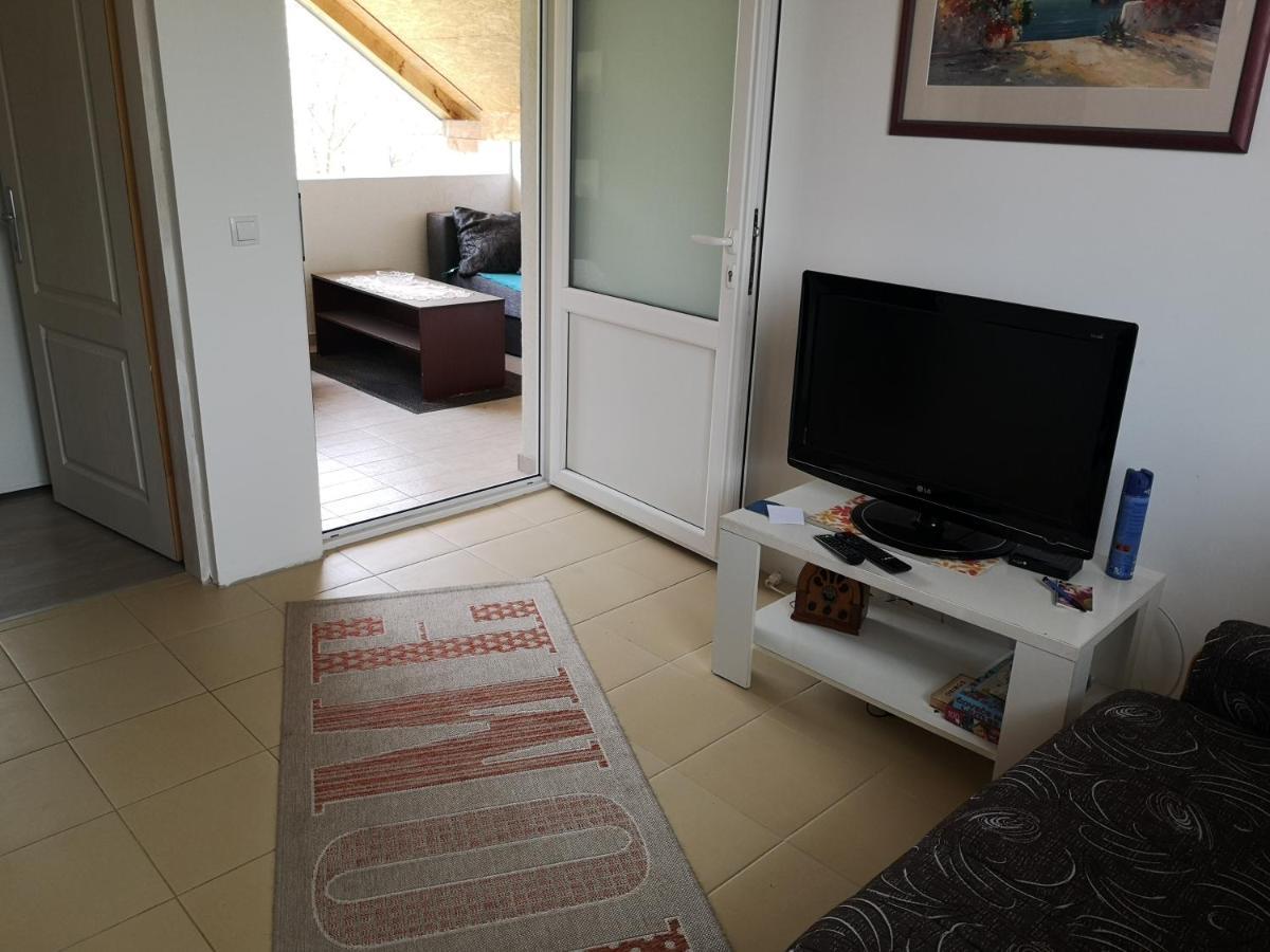 Apartmani Zubor บันยา โควิลยาชา ภายนอก รูปภาพ